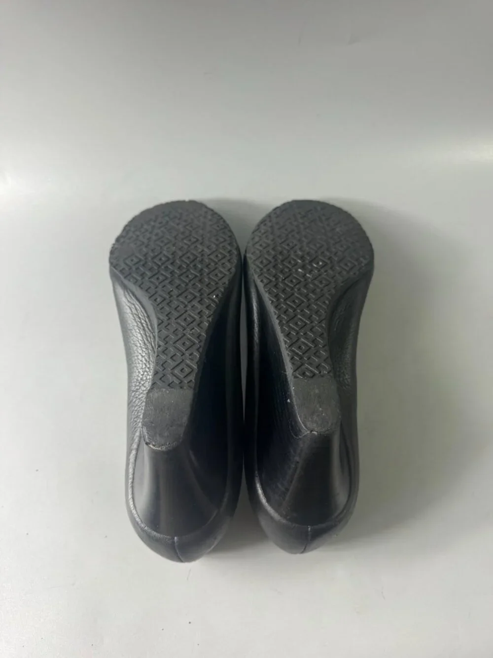TORY BURCH Sally 2 Peep Toe Wedge Pump Size 6 1/2